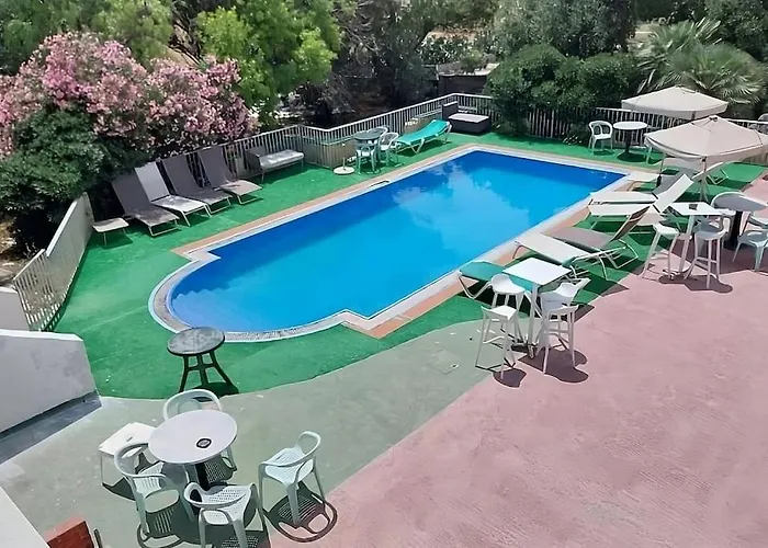 Salina Maisonette - Pool Access